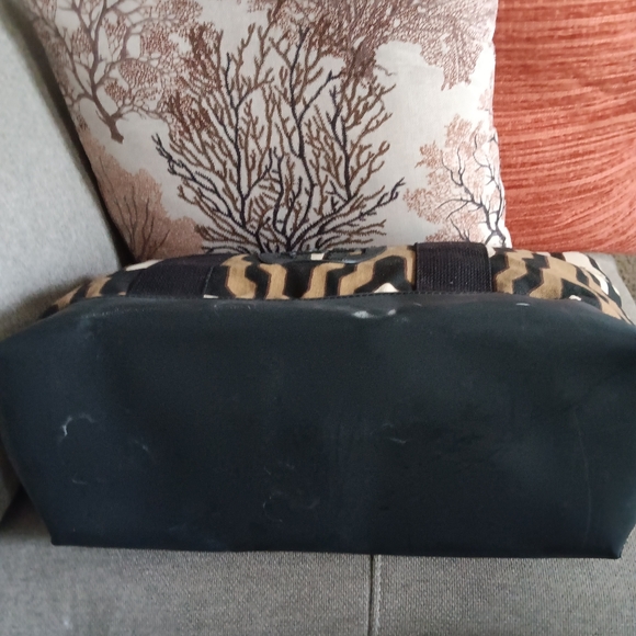 Tory Burch Lrg Canvas Tote Bag EUC - Picture 11 of 12